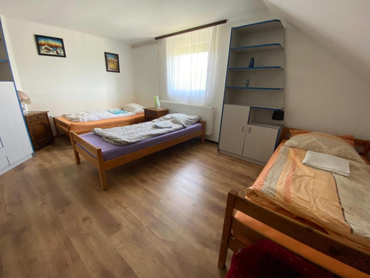 Verona Panzió Dobrokoz Exterior foto
