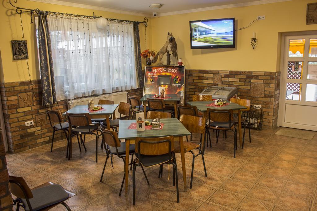 Verona Panzió Dobrokoz Exterior foto